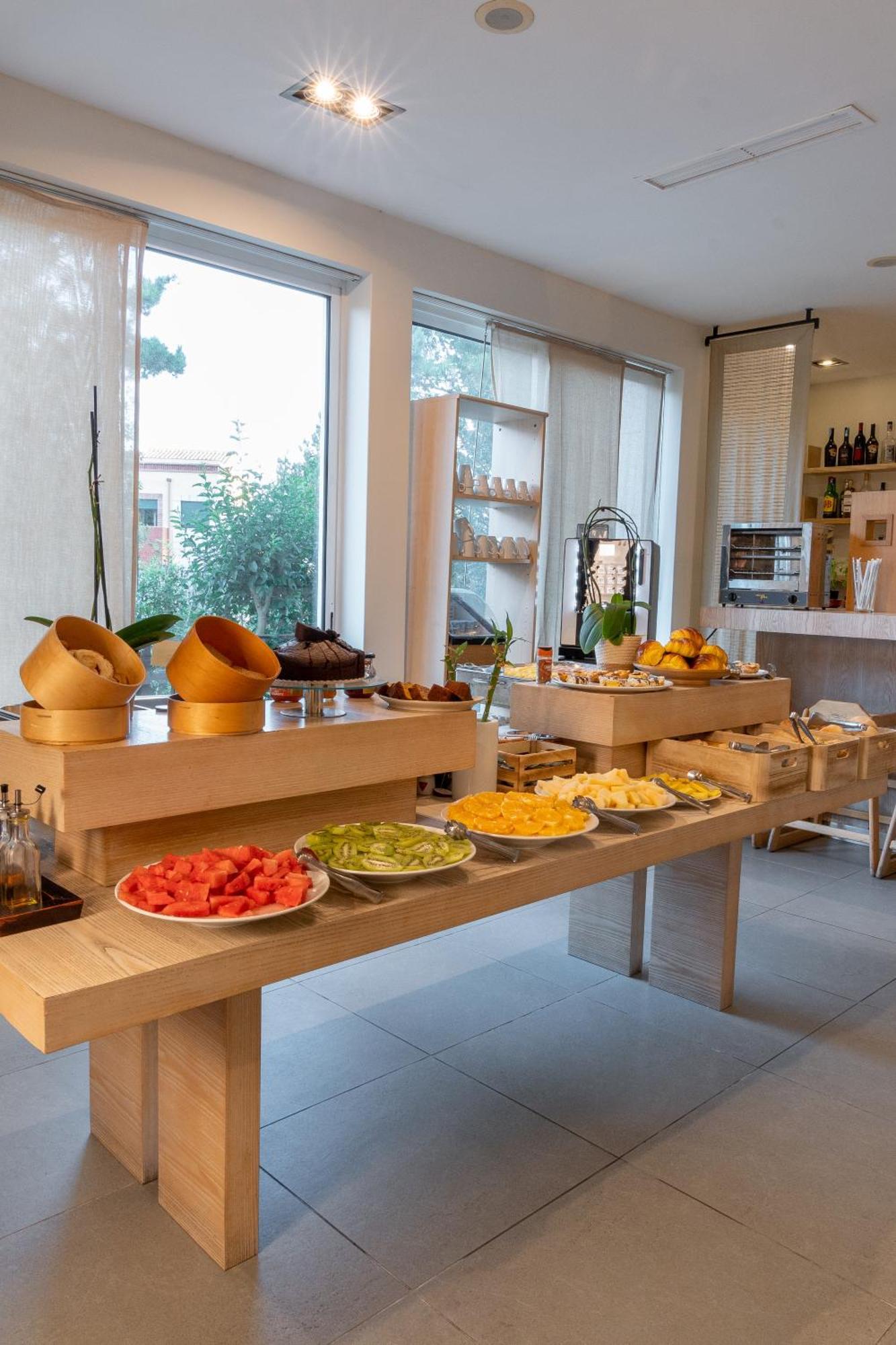 Lavanda Hotel Miravillas Praia de Mira Buitenkant foto